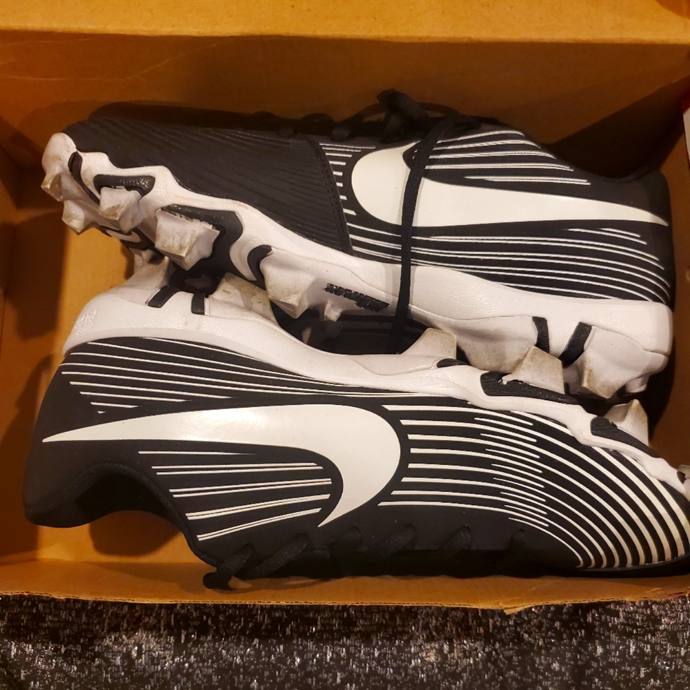 Nike Fast Flex cleats